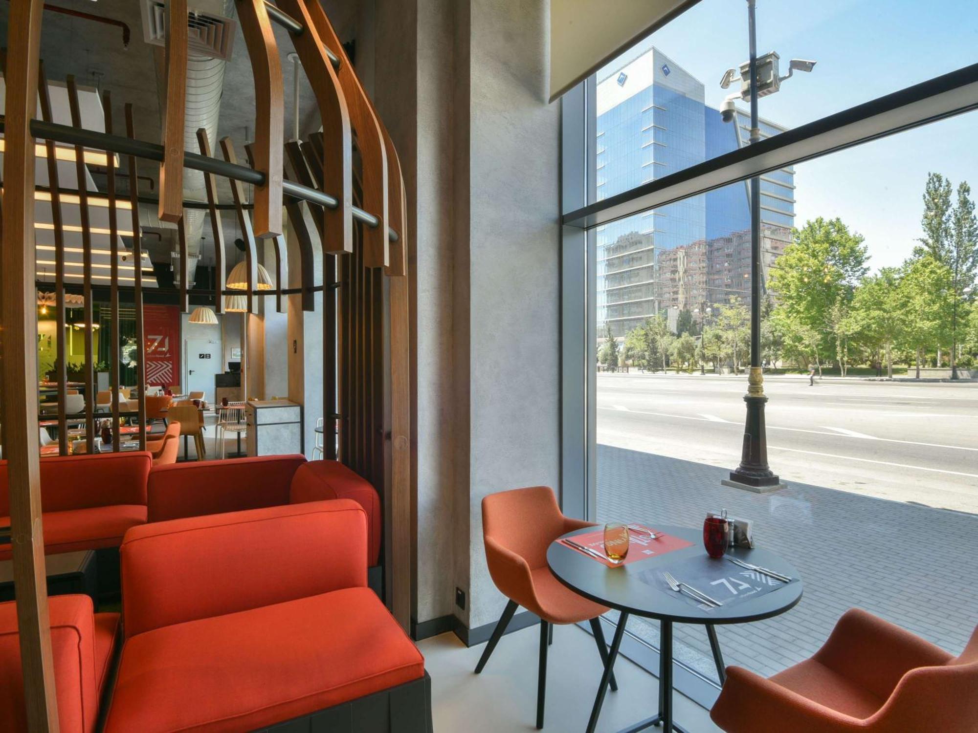 Ibis Baku City Exterior foto